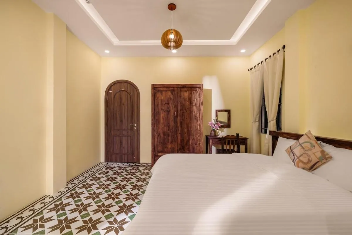 Goldland Villa - 4Br 5Bth Sauna & Jacuzzi, Billiard 5' My Khe Beach Da Nang