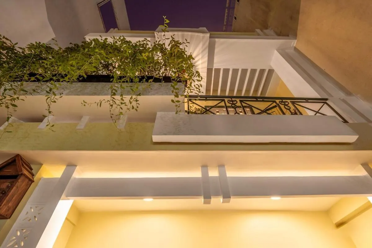 Goldland Villa - 4Br 5Bth Sauna & Jacuzzi, Billiard 5' My Khe Beach Da Nang