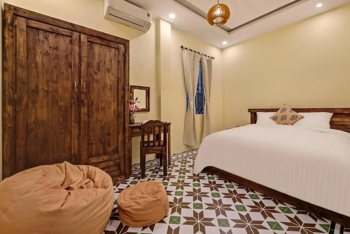 Goldland Villa - 4Br 5Bth Sauna & Jacuzzi, Billiard 5' My Khe Beach Da Nang Vietnam